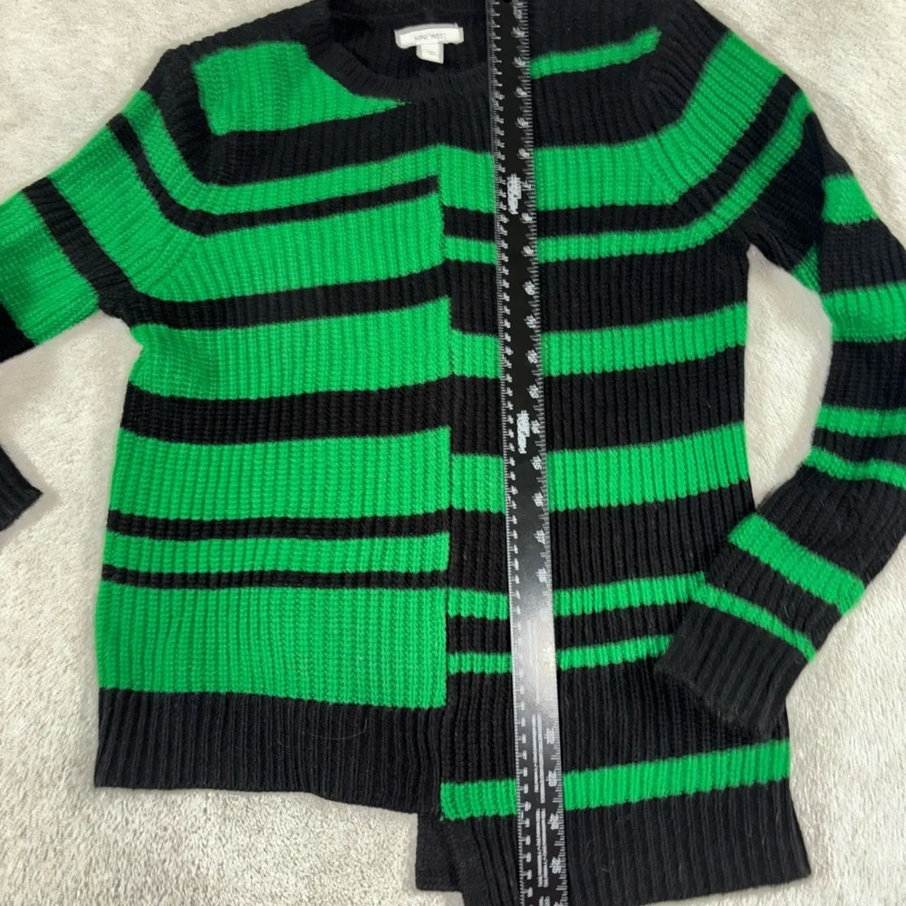 Nine West XS‎ Green And Black Knit Sweater - Picture 5 of 8